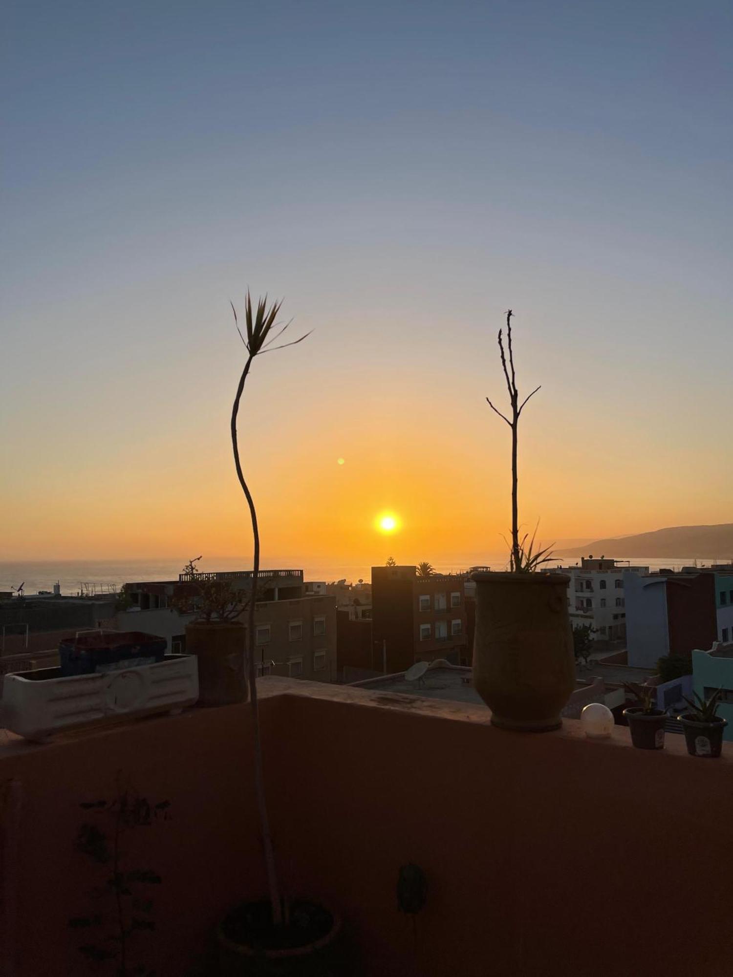 Berber Waves Surf House Hostel Tamraght Kültér fotó