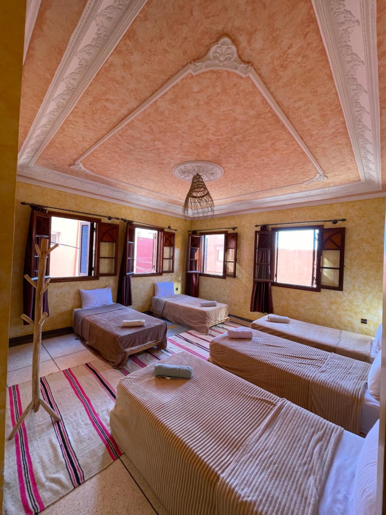 Berber Waves Surf House Hostel Tamraght Kültér fotó