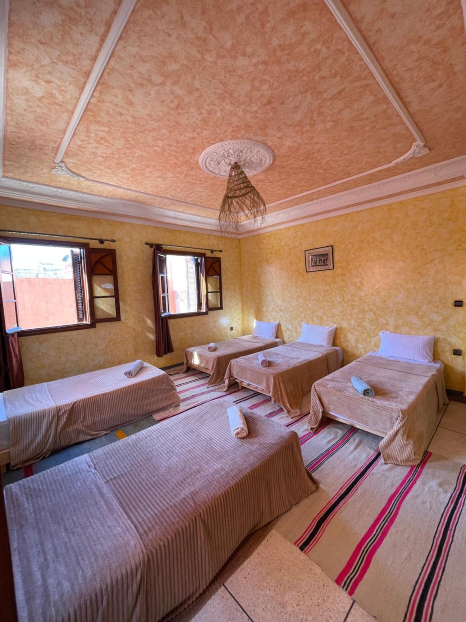 Berber Waves Surf House Hostel Tamraght Kültér fotó