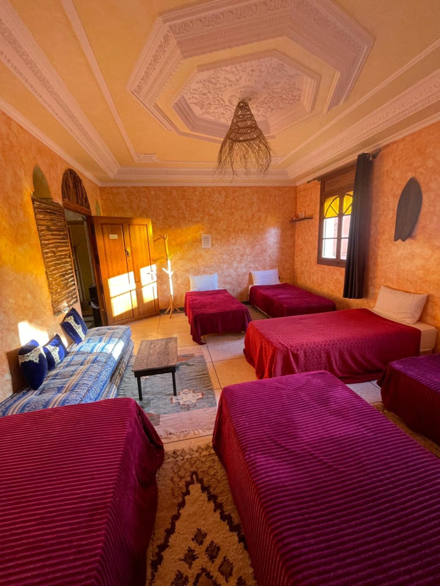 Berber Waves Surf House Hostel Tamraght Kültér fotó